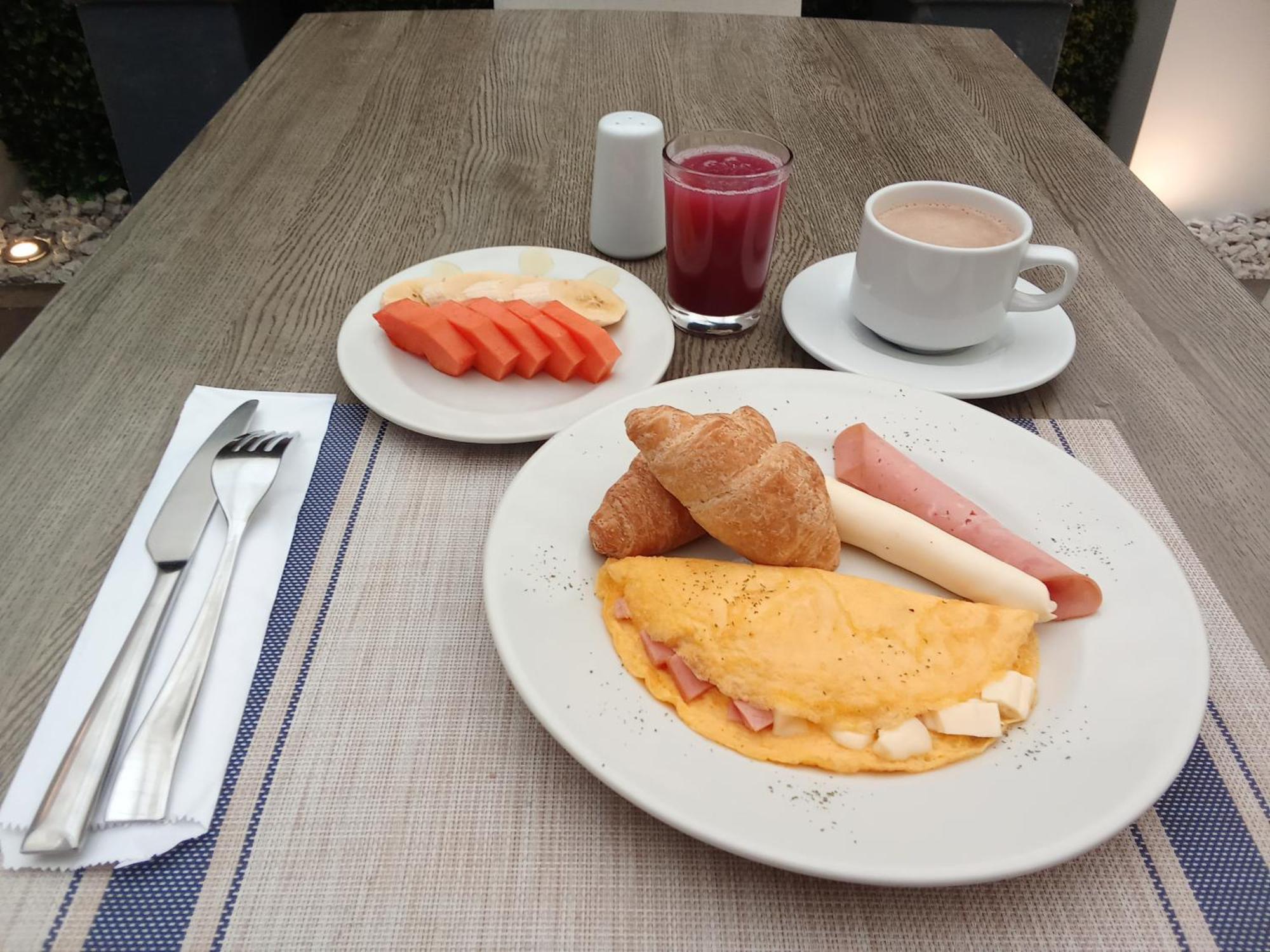Hotel Regine'S Manizales Luaran gambar